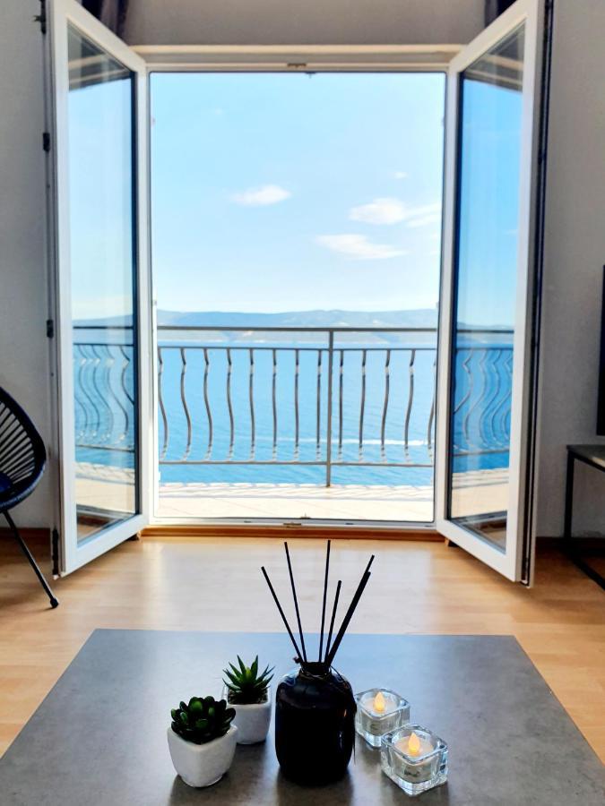Apartment Zadoda Omiš Esterno foto
