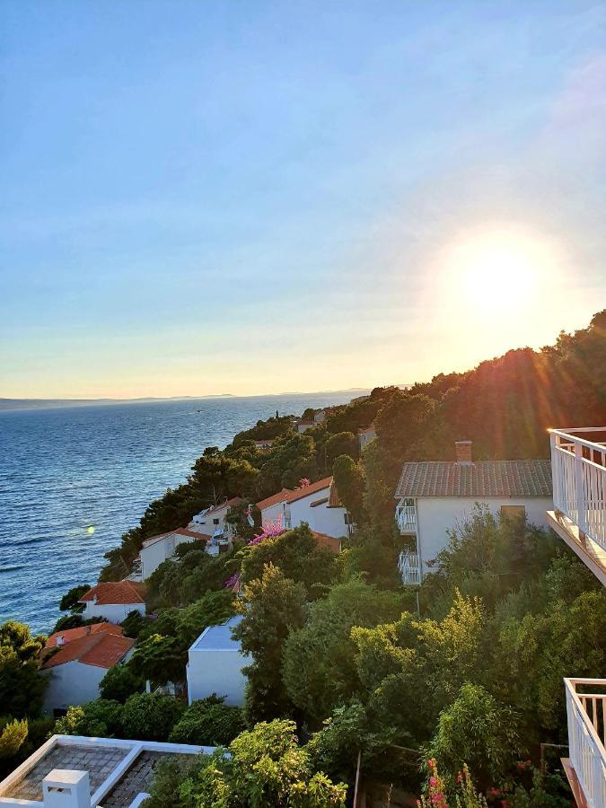 Apartment Zadoda Omiš Esterno foto