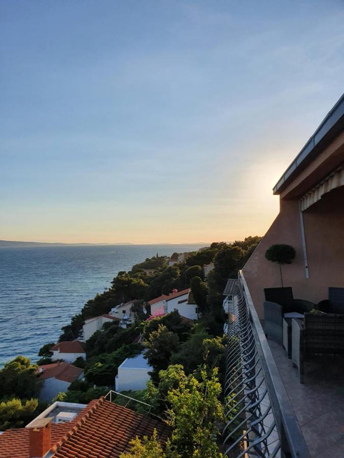 Apartment Zadoda Omiš Esterno foto